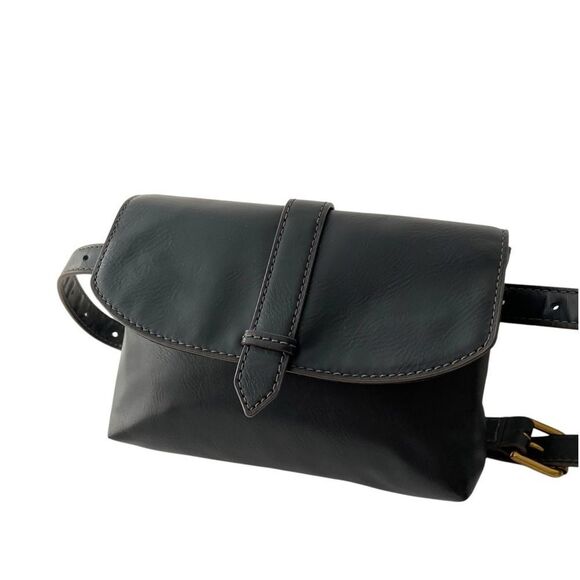 Fossil Black Leather Belt Bag - Picture 4 of 9